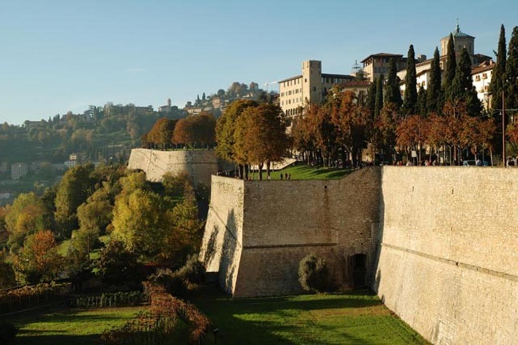 Porta Dipinta House Bergamo Alta Apartment Room photo